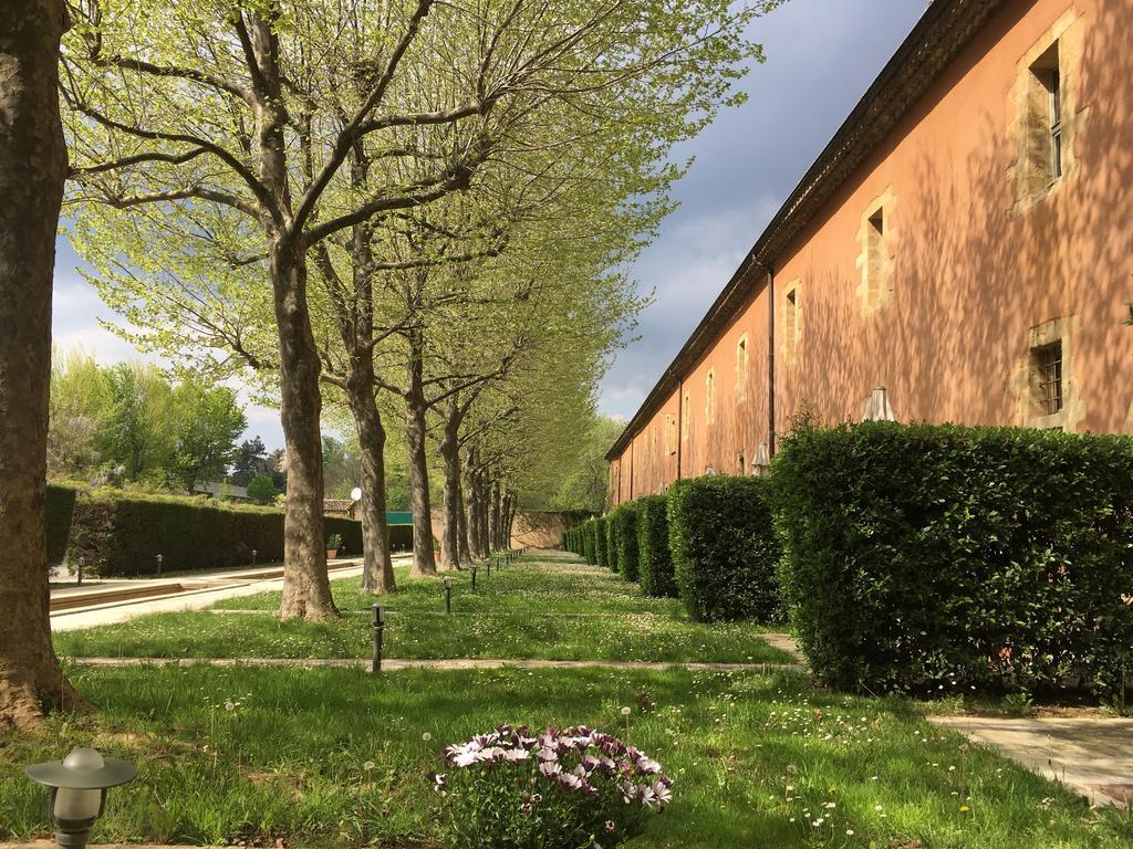 La Bastide Du Roy Rene Aparthotel Aix-en-Provence Exterior photo
